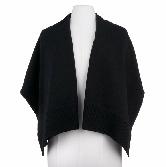 Henri Bendel Reversible Cape Scarf - Picture 4 of 5